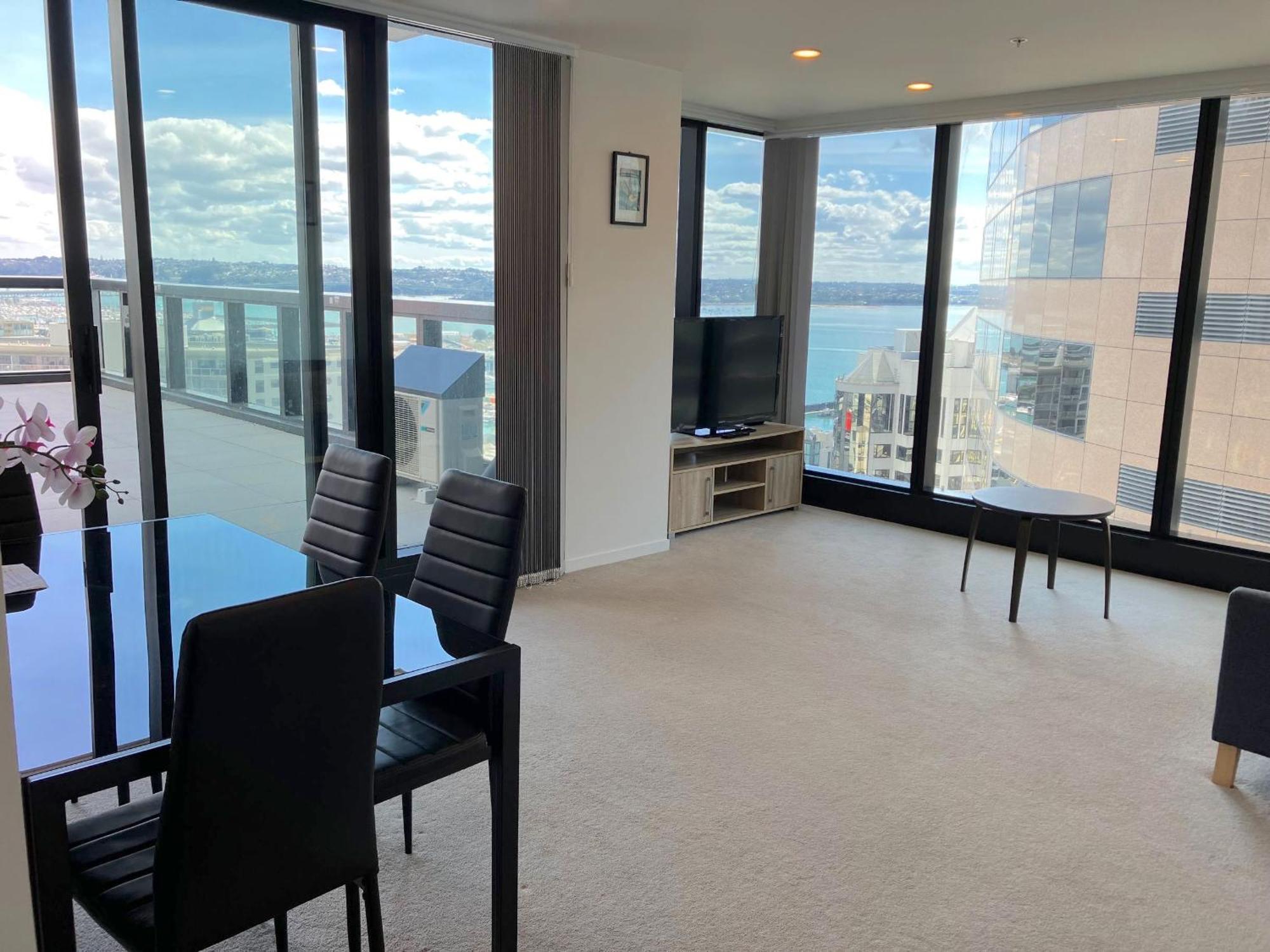 Magnificent Harbour View Skytower View Apartment In Cbd Auckland Exterior foto